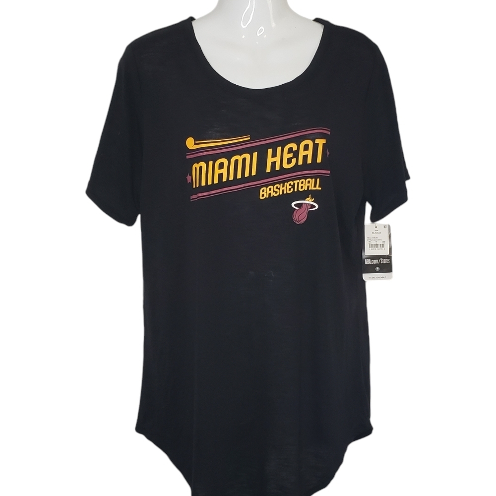 New NBA Miami Heat Basketball Tee Shirt Women's Size XL